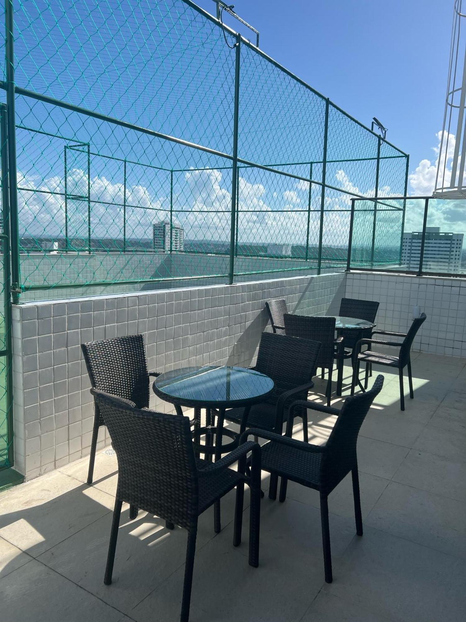 Apartamento 2402 - Flat Em Boa Viagem Praia, Prox Ao Shopping, Vista Mar