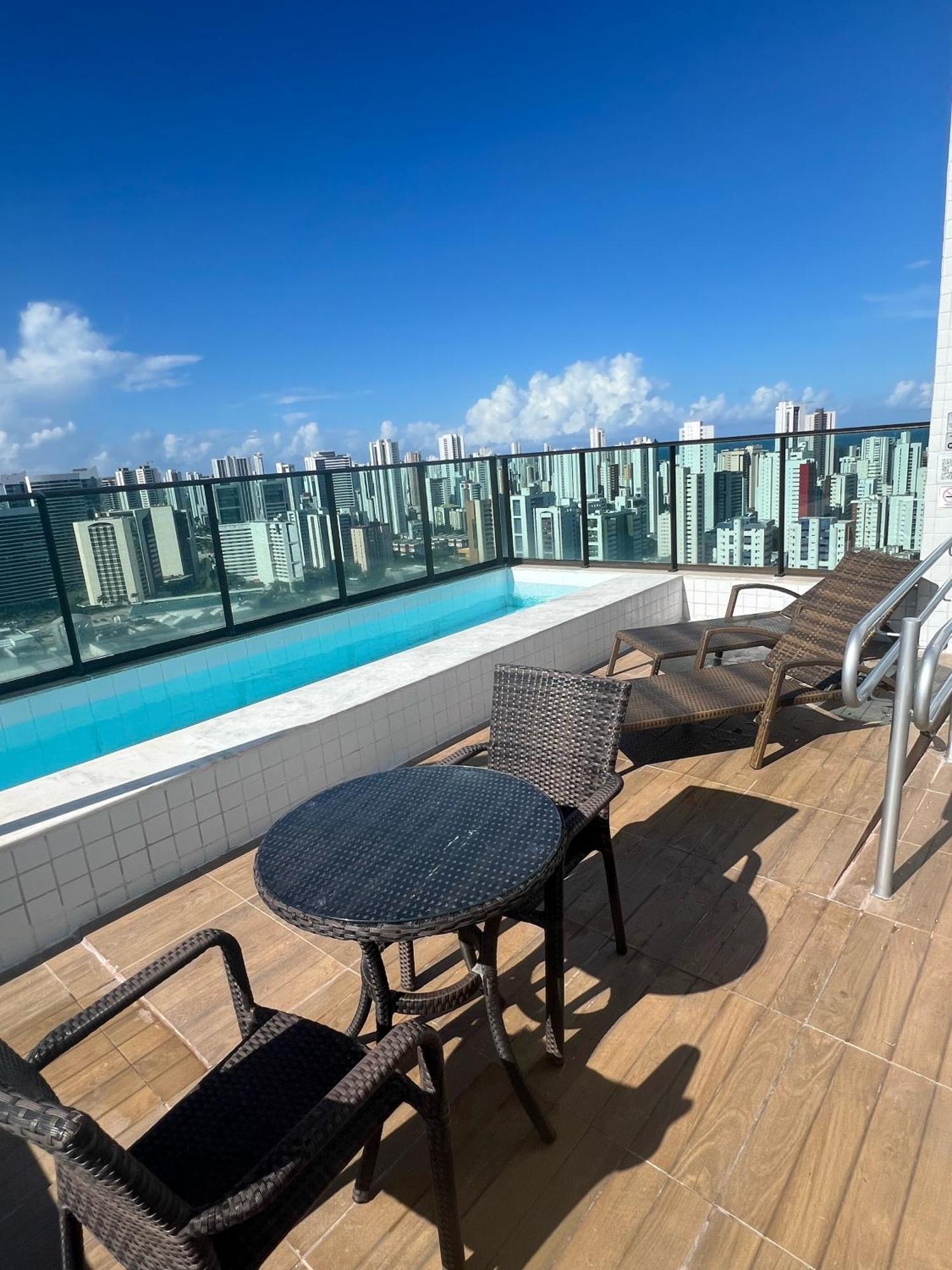 Apartamento 2402 - Flat Em Boa Viagem Praia, Prox Ao Shopping, Vista Mar Recife