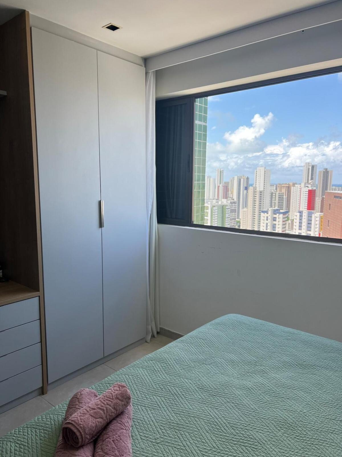 Apartamento 2402 - Flat Em Boa Viagem Praia, Prox Ao Shopping, Vista Mar Recife