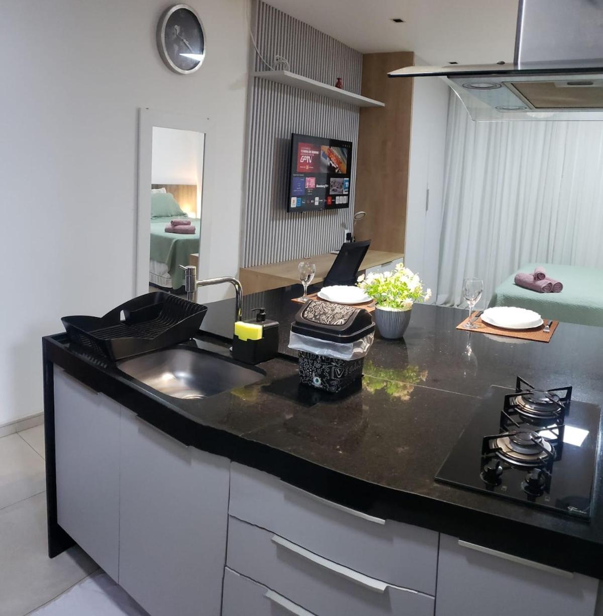 Apartamento 2402 - Flat Em Boa Viagem Praia, Prox Ao Shopping, Vista Mar *